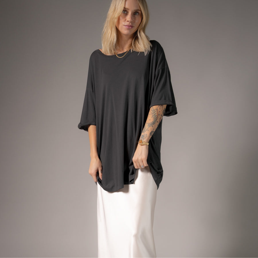 Essentials - Oversized Tee - Black Snow - The Laundry Room
